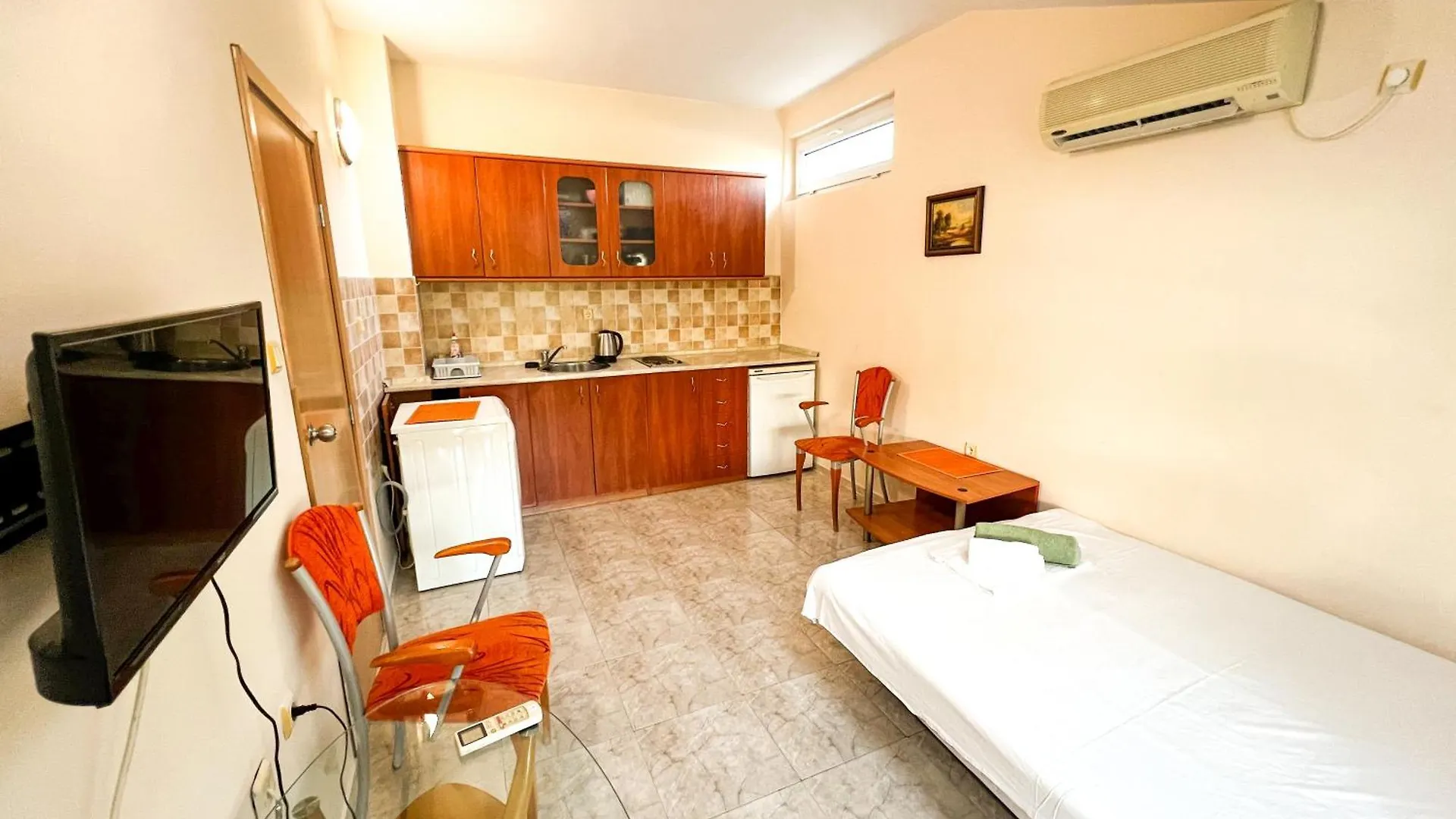 Elite Apartments Sunny Beach 3*,