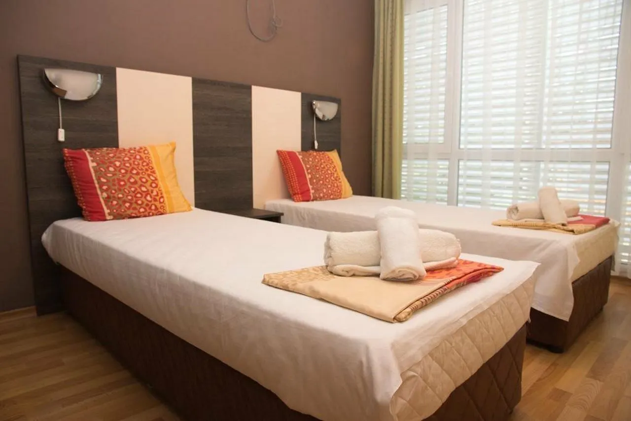 Elite Apartments Sunny Beach 3*,